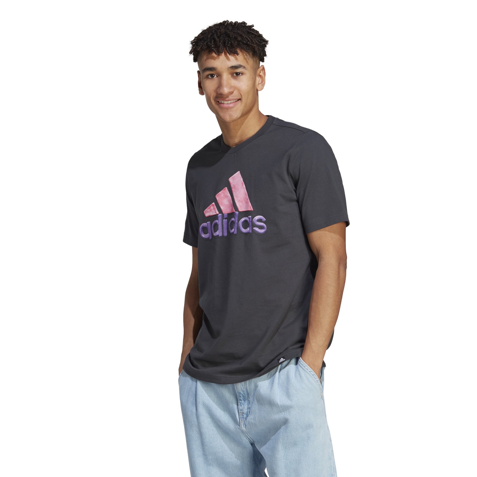 adidas Sportswear Photo Real Fill T-Shirt M.