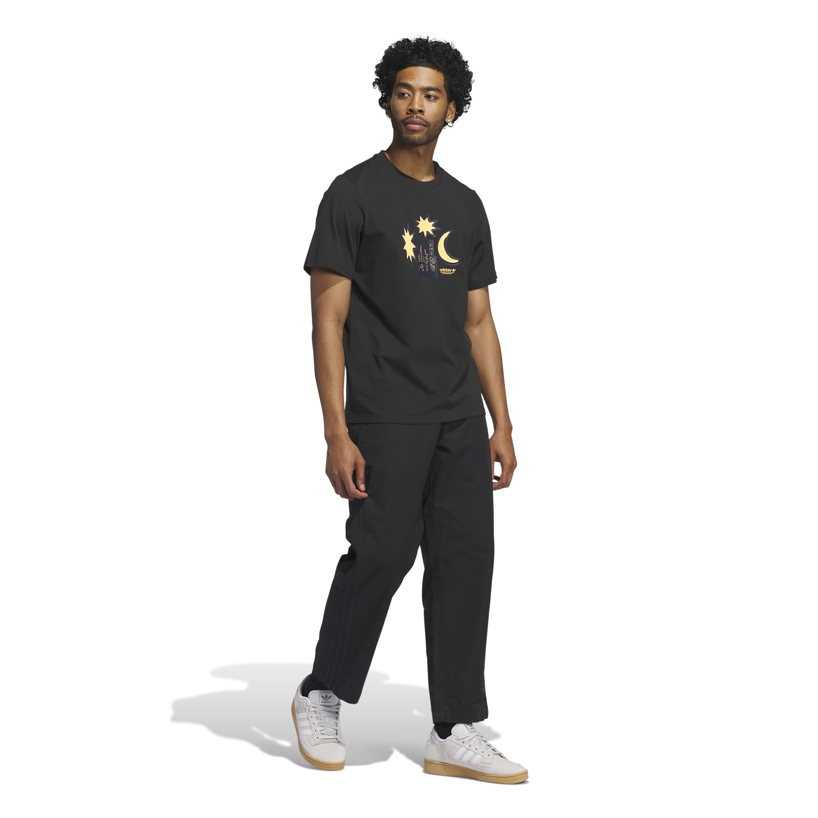 adidas Skateboarding Skyline T-Shirt L.