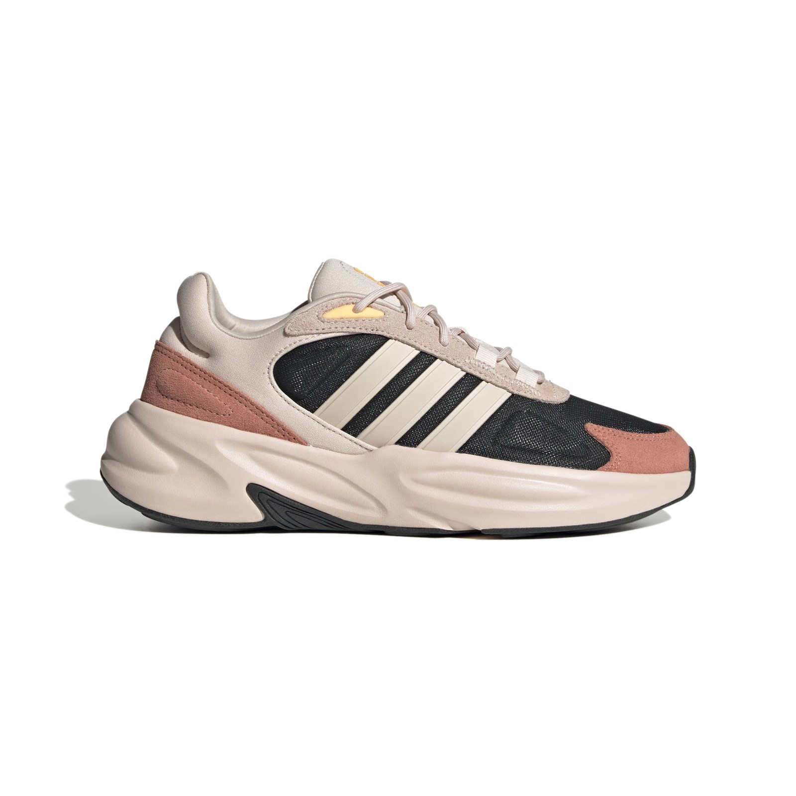 E-shop adidas Ozelle Cloudfoam Lifestyle Running Shoes
