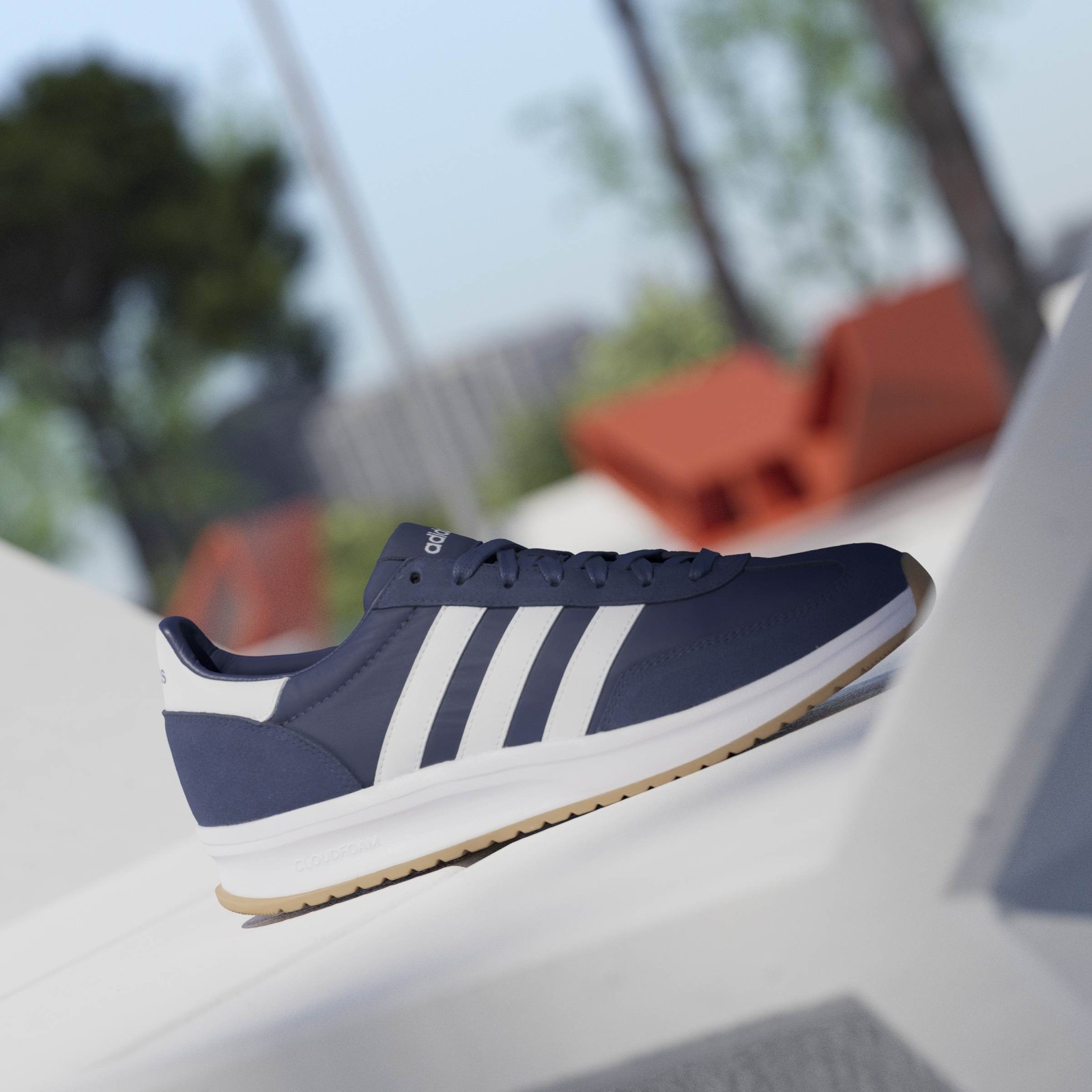 adidas Run 70S 2.0 Shoes 42 2/3.