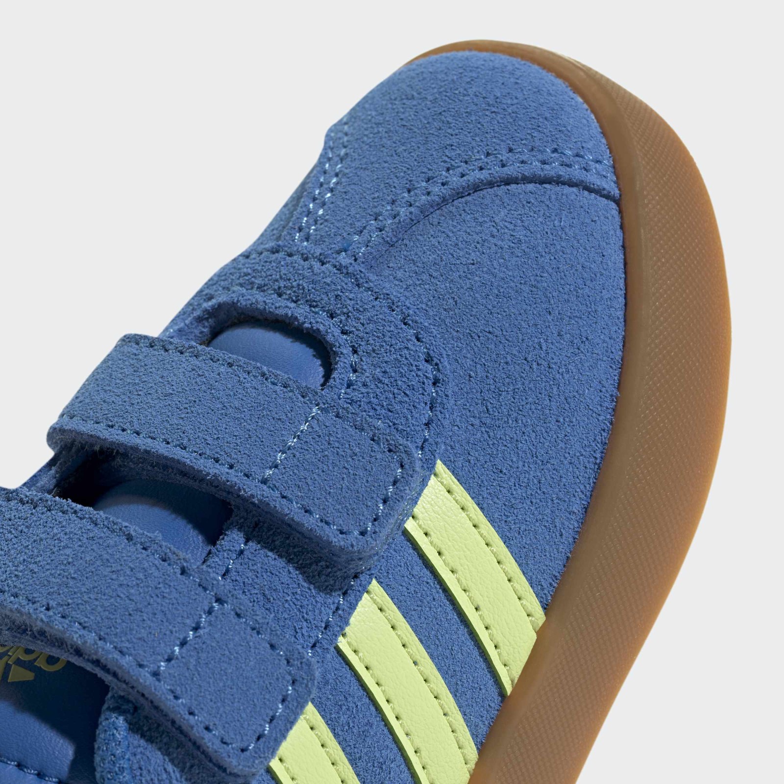 adidas VL COURT 3.0 CF I 23,5.