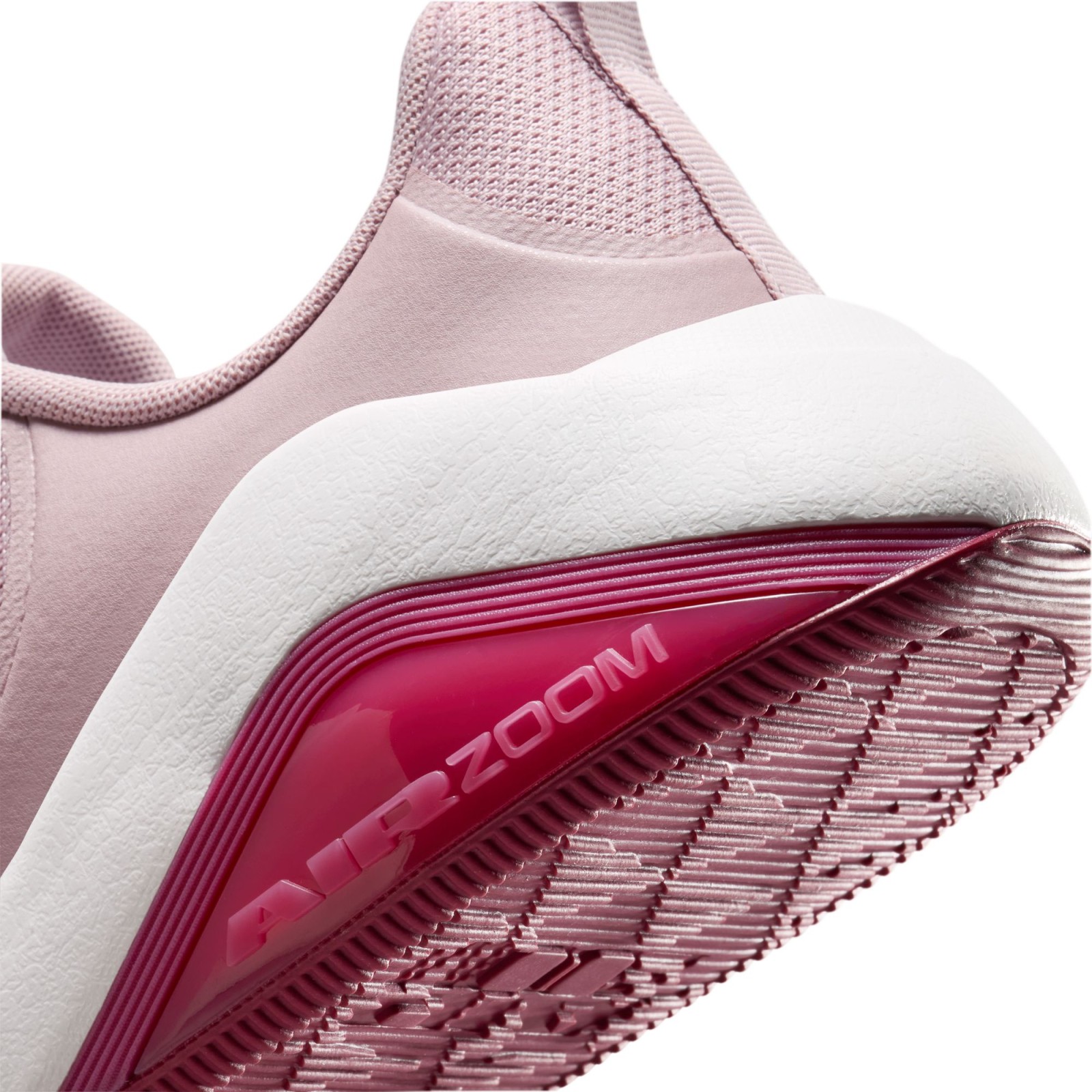 Nike Bella 7 Womens Workout Shoes 37,5.