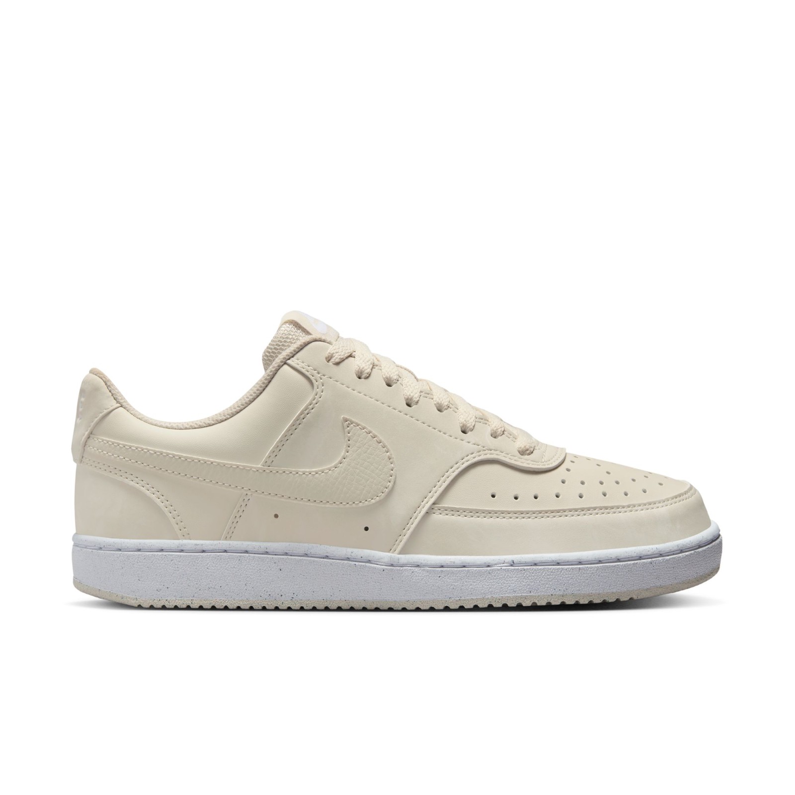 E-shop Nike Court Vision Low Next Nature Womens Shoes