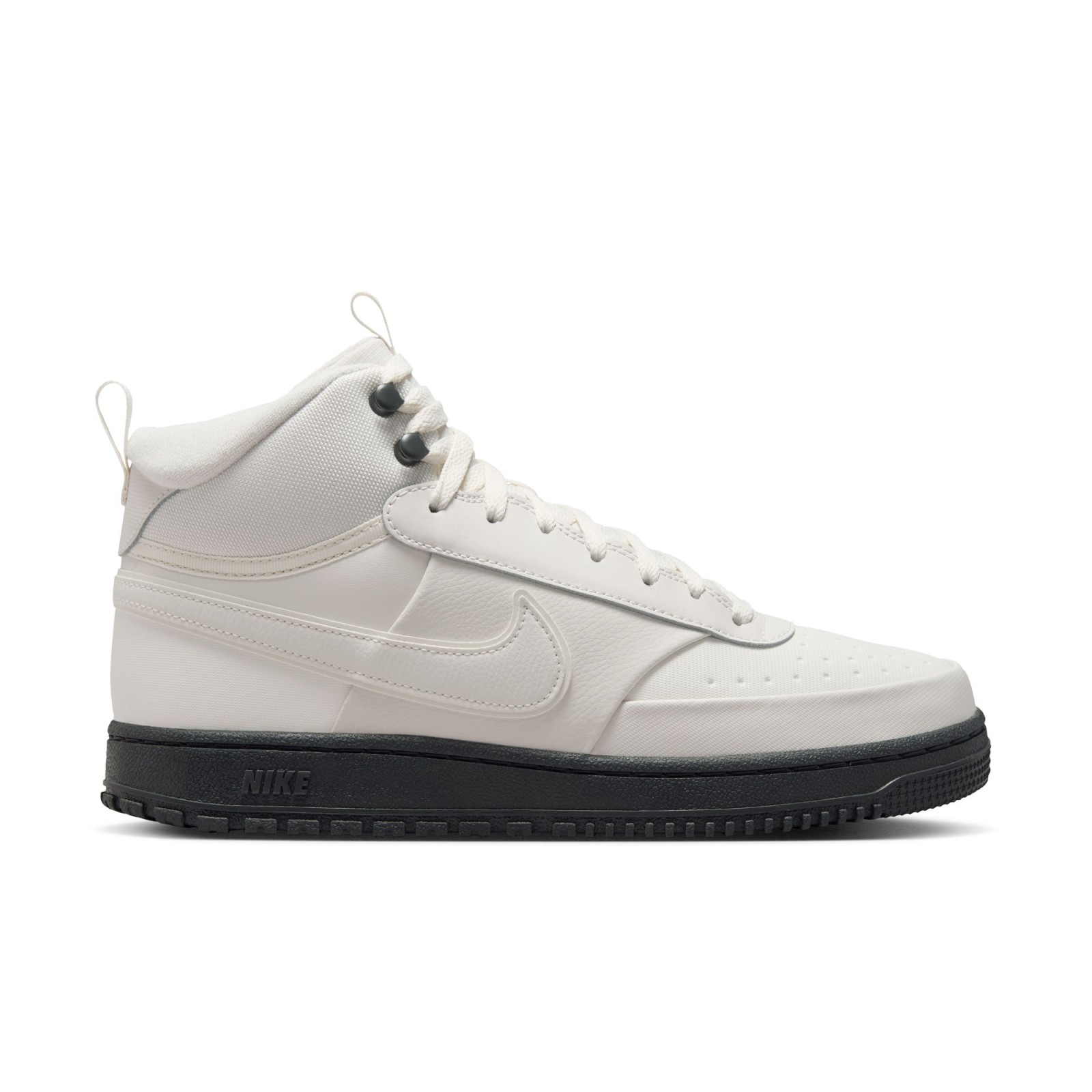 Nike Court Vision Mid 40,5.