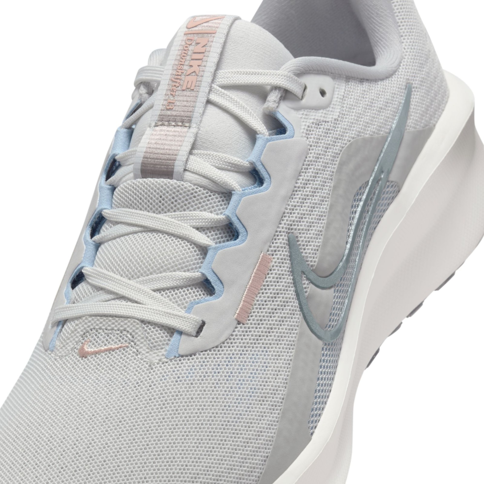 Nike Downshifter 13 Womens Road Running Shoes 36,5.