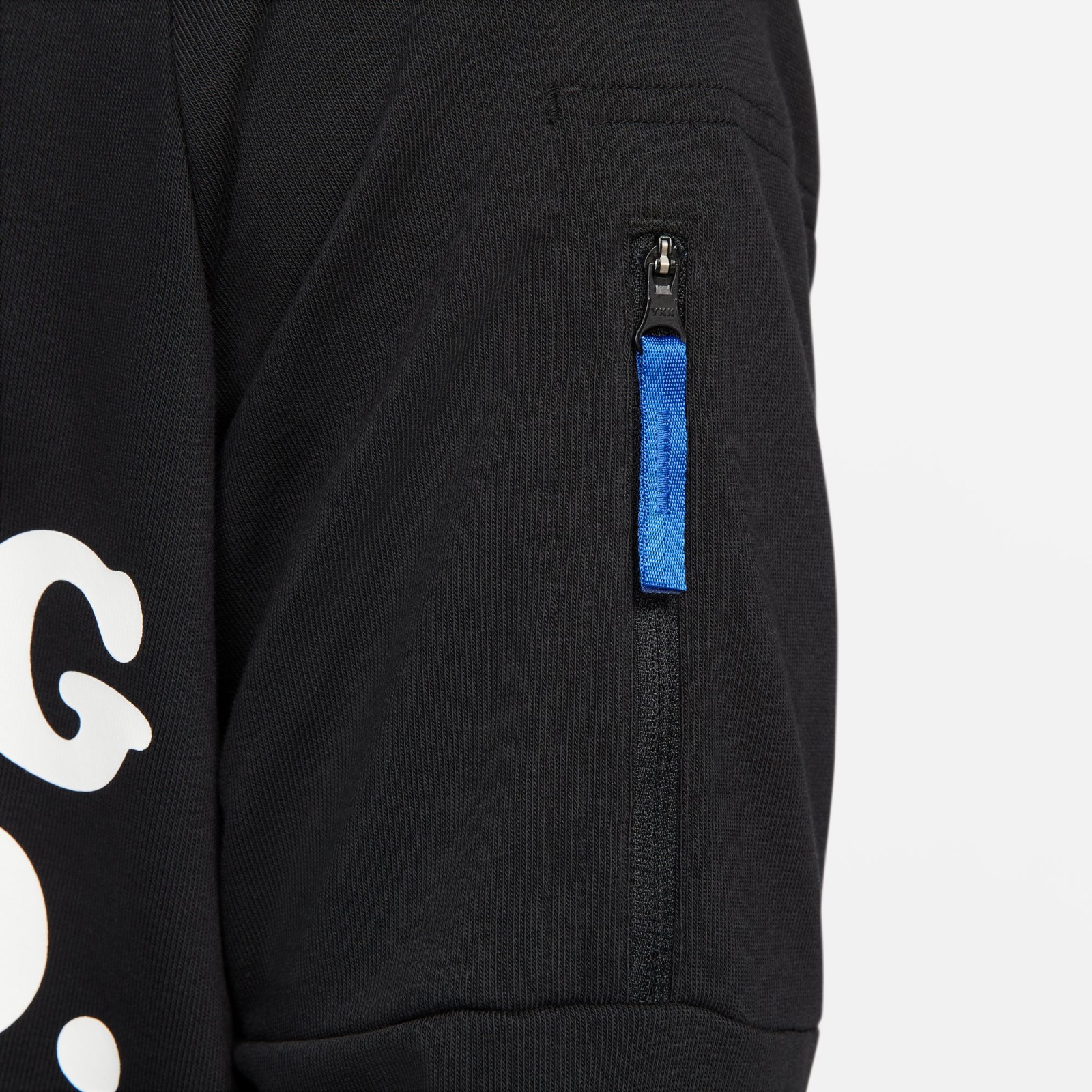 Nike Dri-FIT XL.