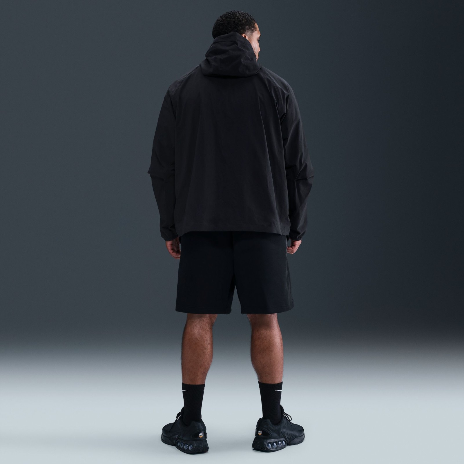 Nike M Tech Fleece Shorts L.