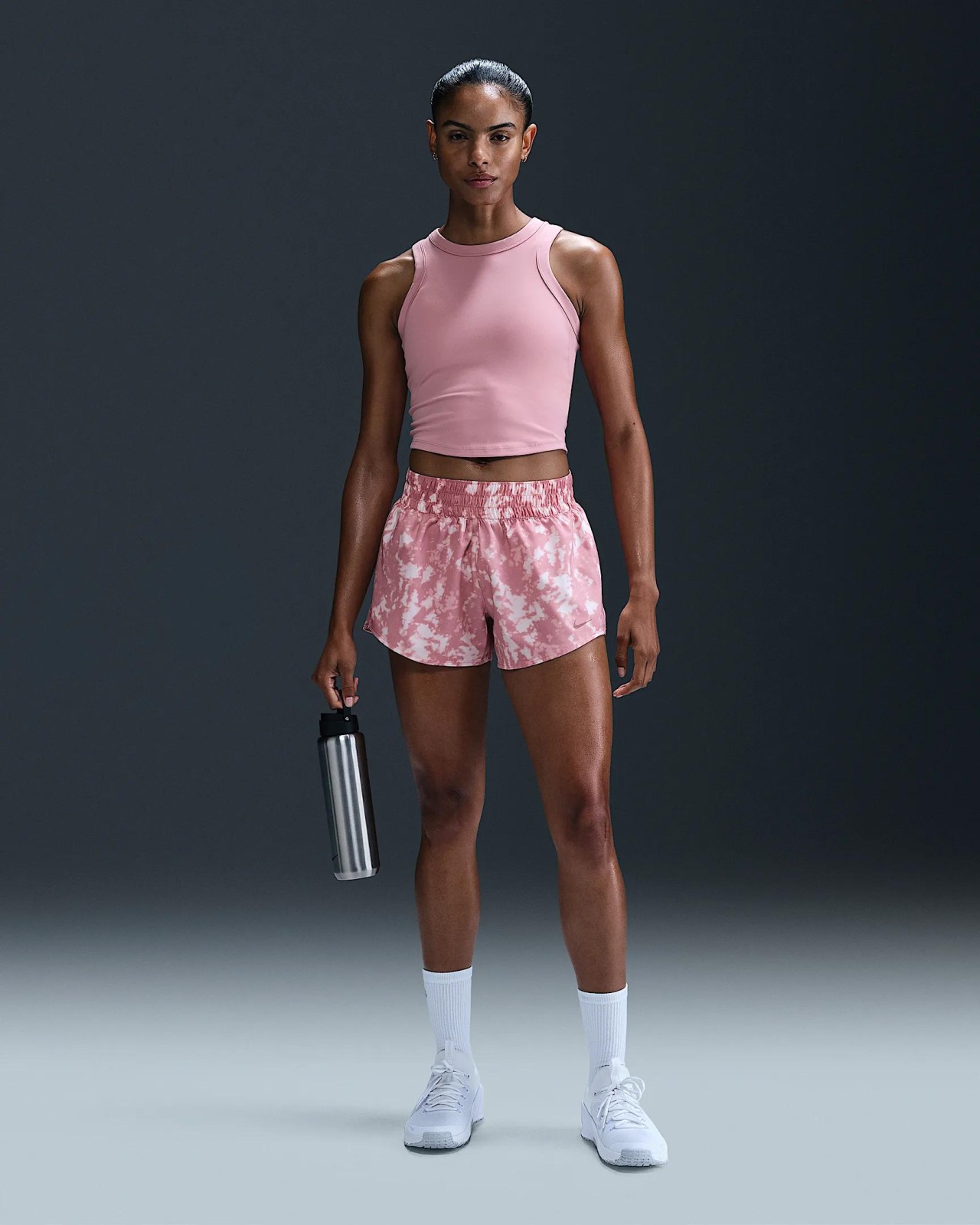 E-shop Nike One Womens Dri-FIT Brief-Lined Printed Shorts