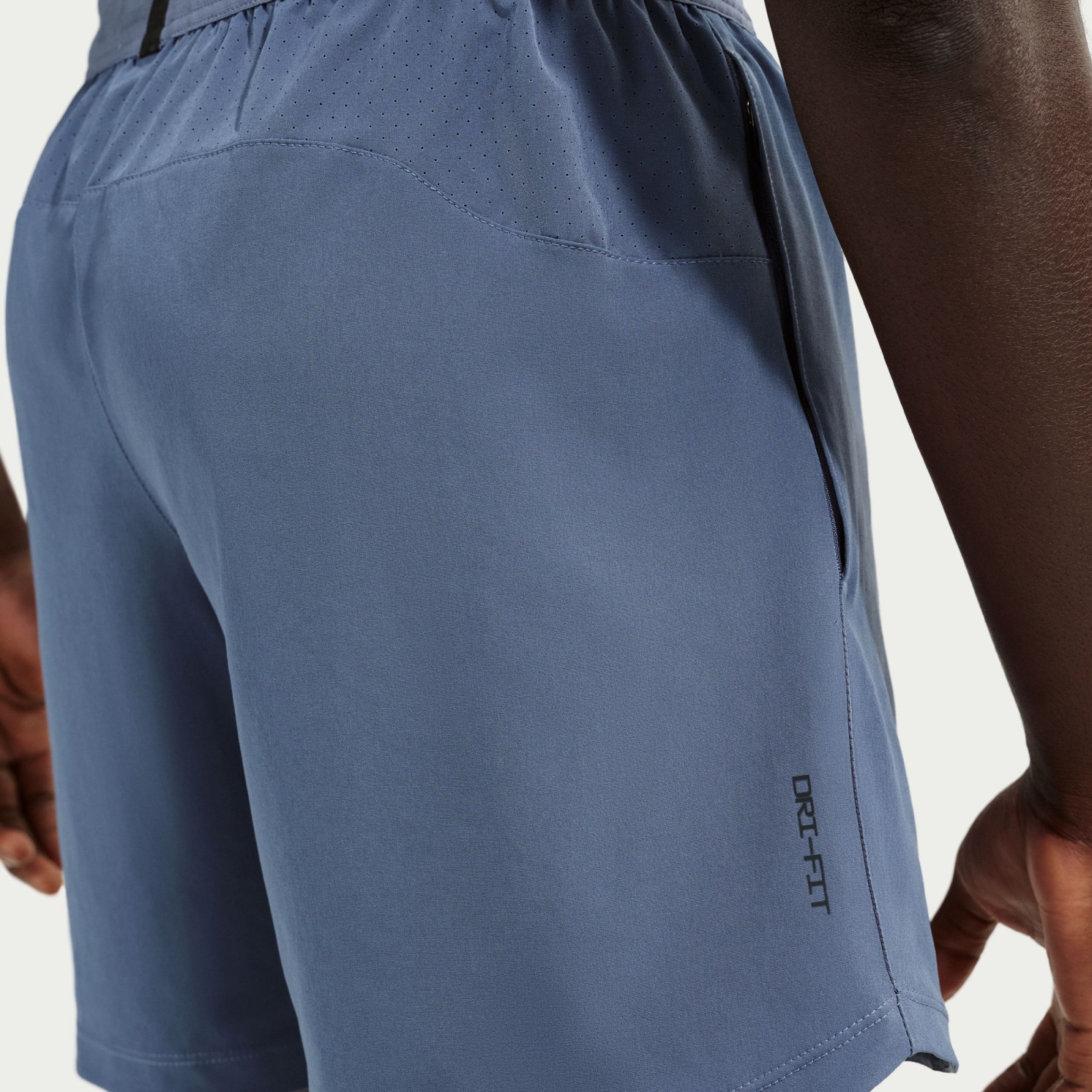 Nike Pro Training Mens Dri-FIT 6 Shorts M.