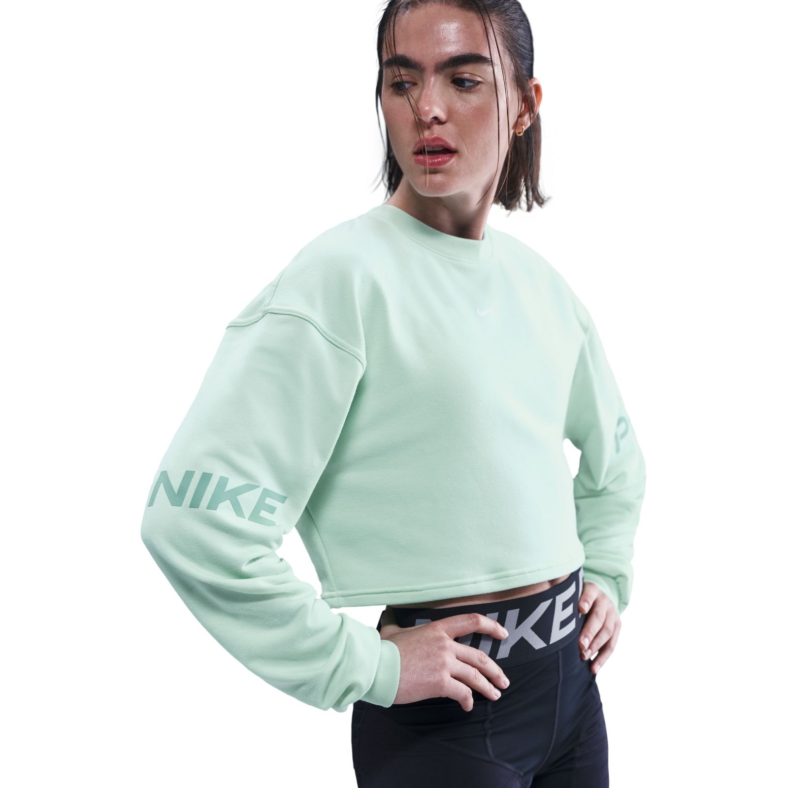 E-shop Nike Pro Womens Dri-FIT Loose Crew-Neck French Terry Sweatshirt