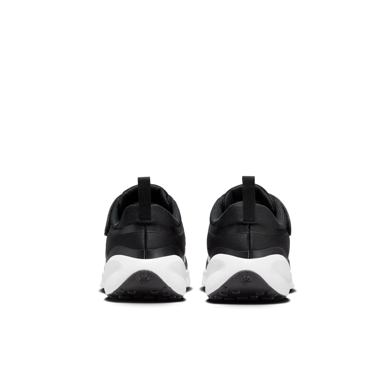 Nike Revolution 7 28,5.