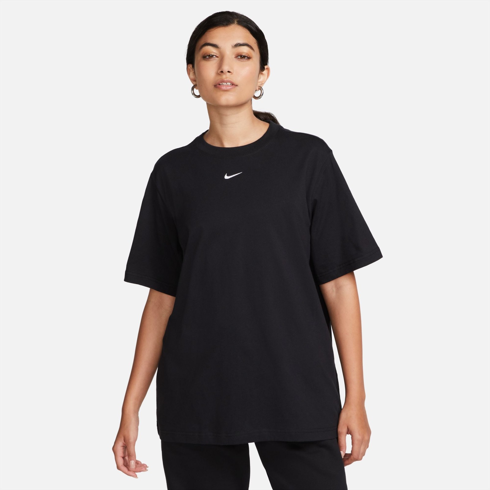 E-shop Nike Sportswear Essential Womens T-Shirt