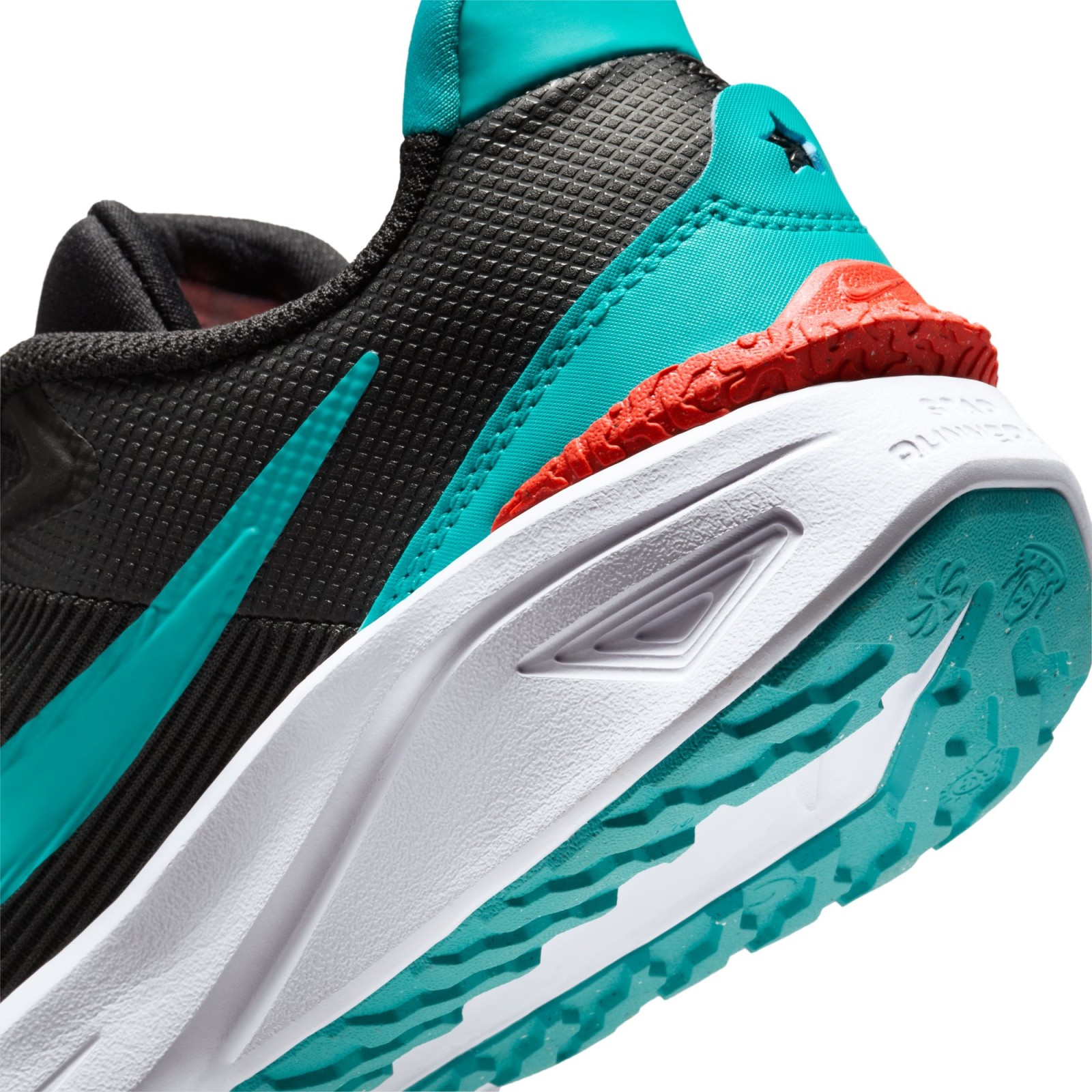 Nike Star Runner 4 Big Kids Road Running Shoes 37,5.