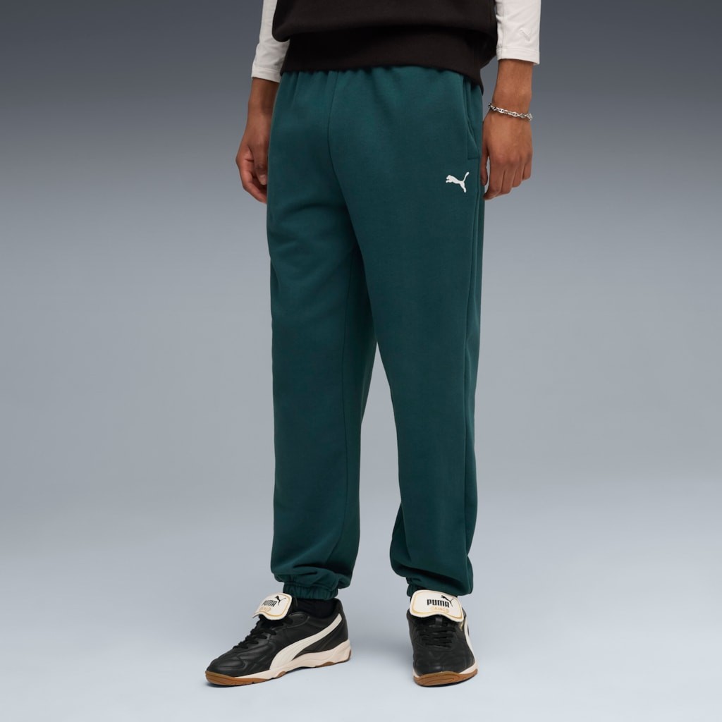 E-shop Puma Wardrobe Essential Relaxed Sweatpants TR cl