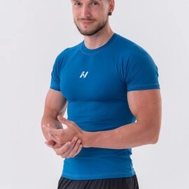 NEBBIA Functional Slim-fit T-shirt