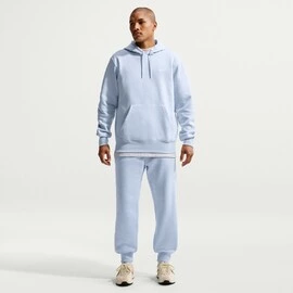Nike Club