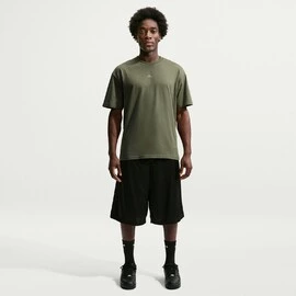 Nike Standard Issue