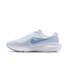 Nike Revolution 8
