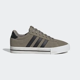 adidas DAILY 4.0