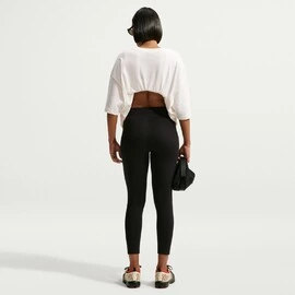 Nike Sportswear Classic